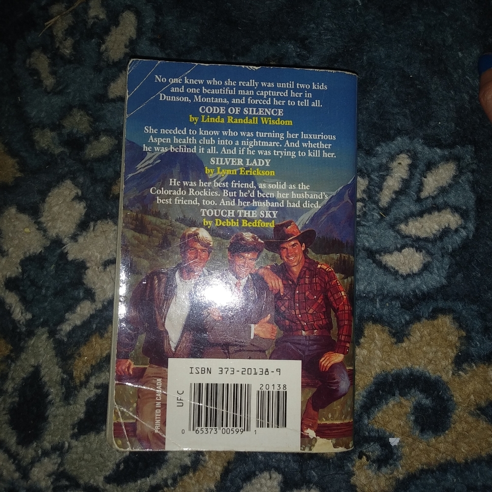Paperback book - Picture 4 of 4